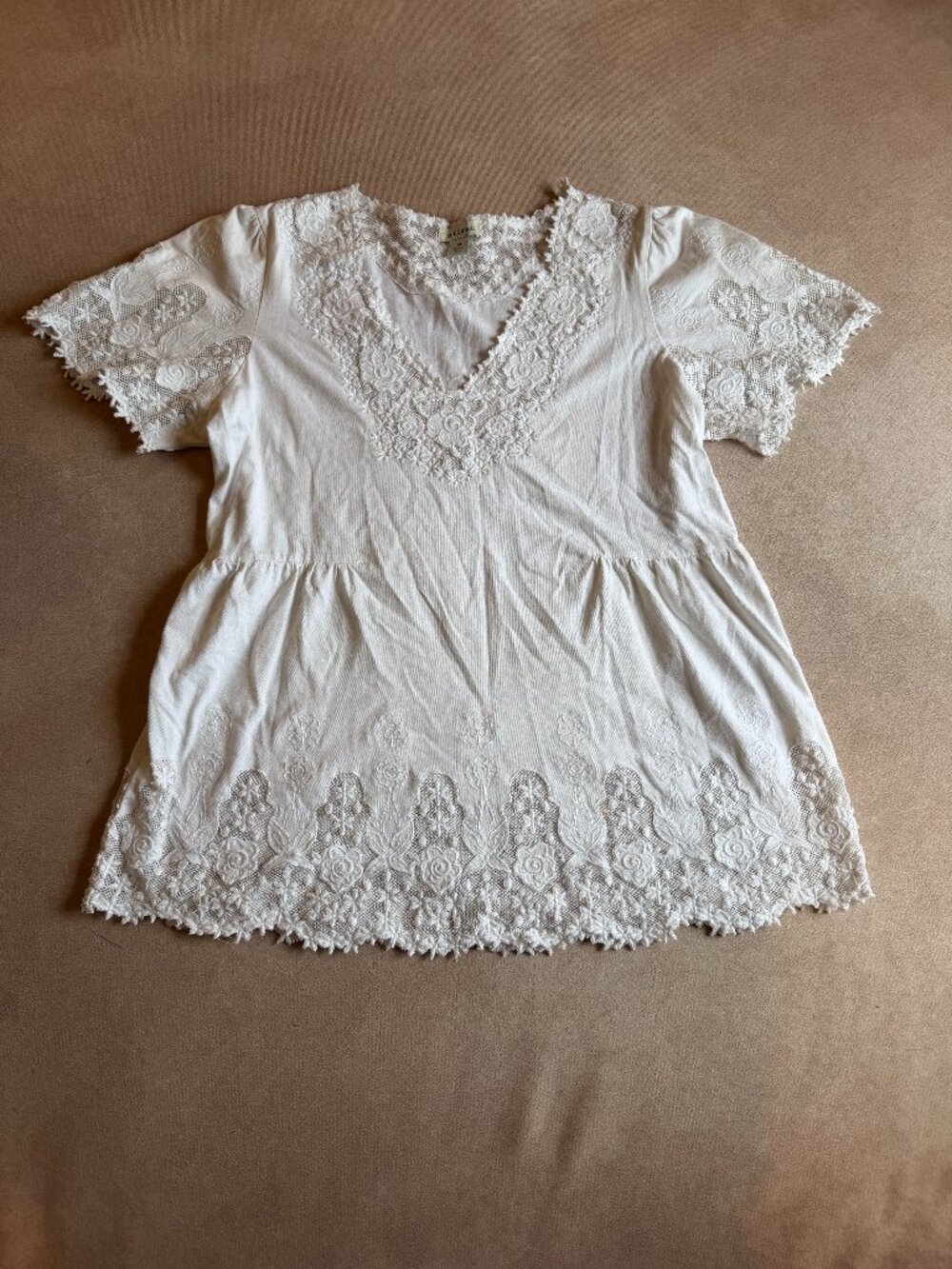Sundance Lace Top • size medium